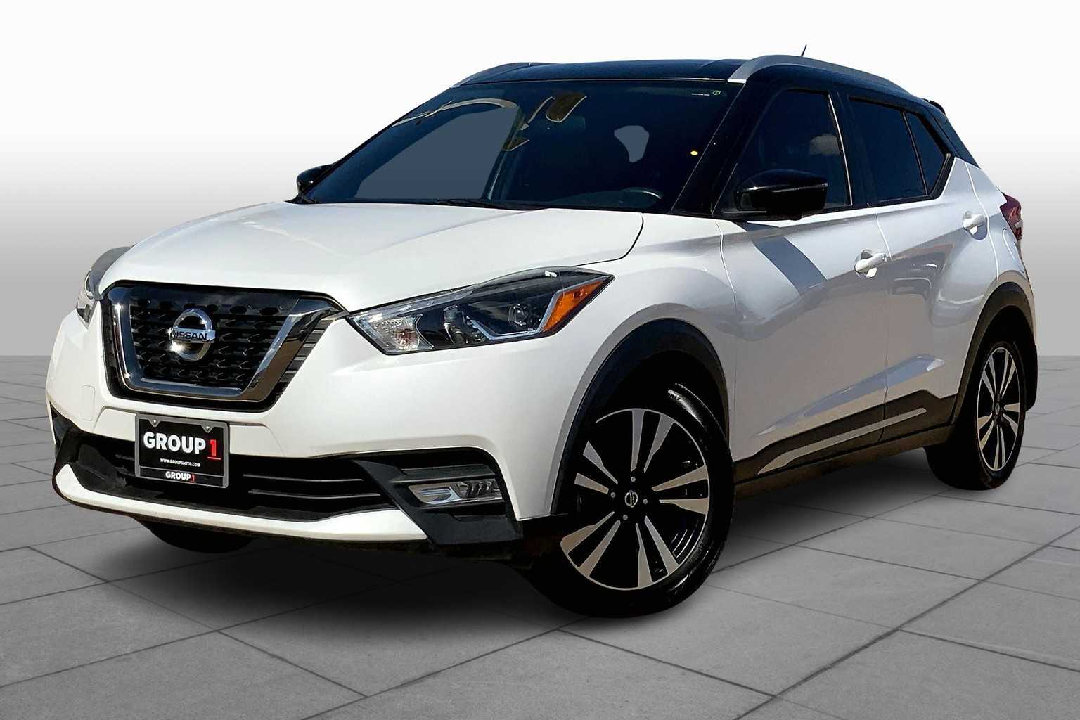 2019 Nissan Kicks SR