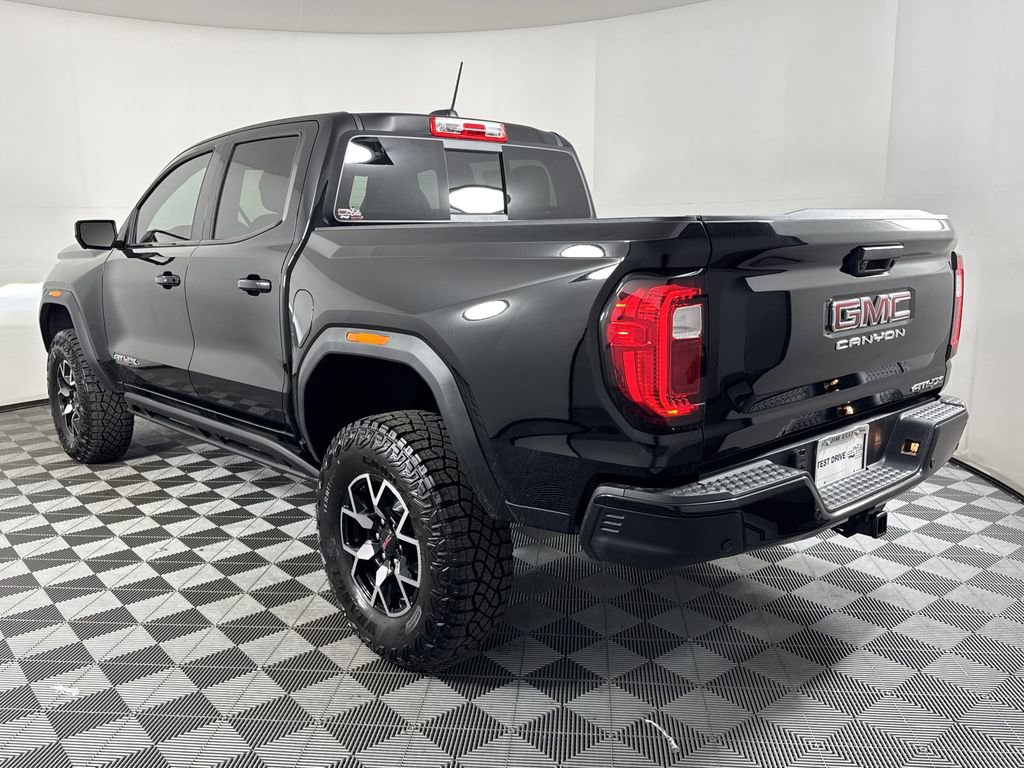 2025 Gmc Canyon AT4X photo 3