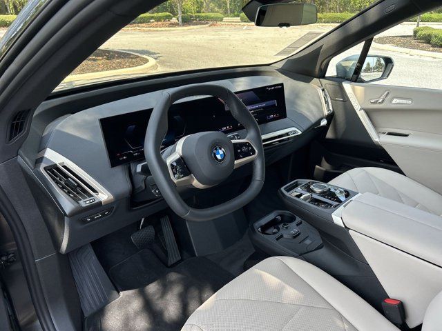 2026 Bmw iX photo 11