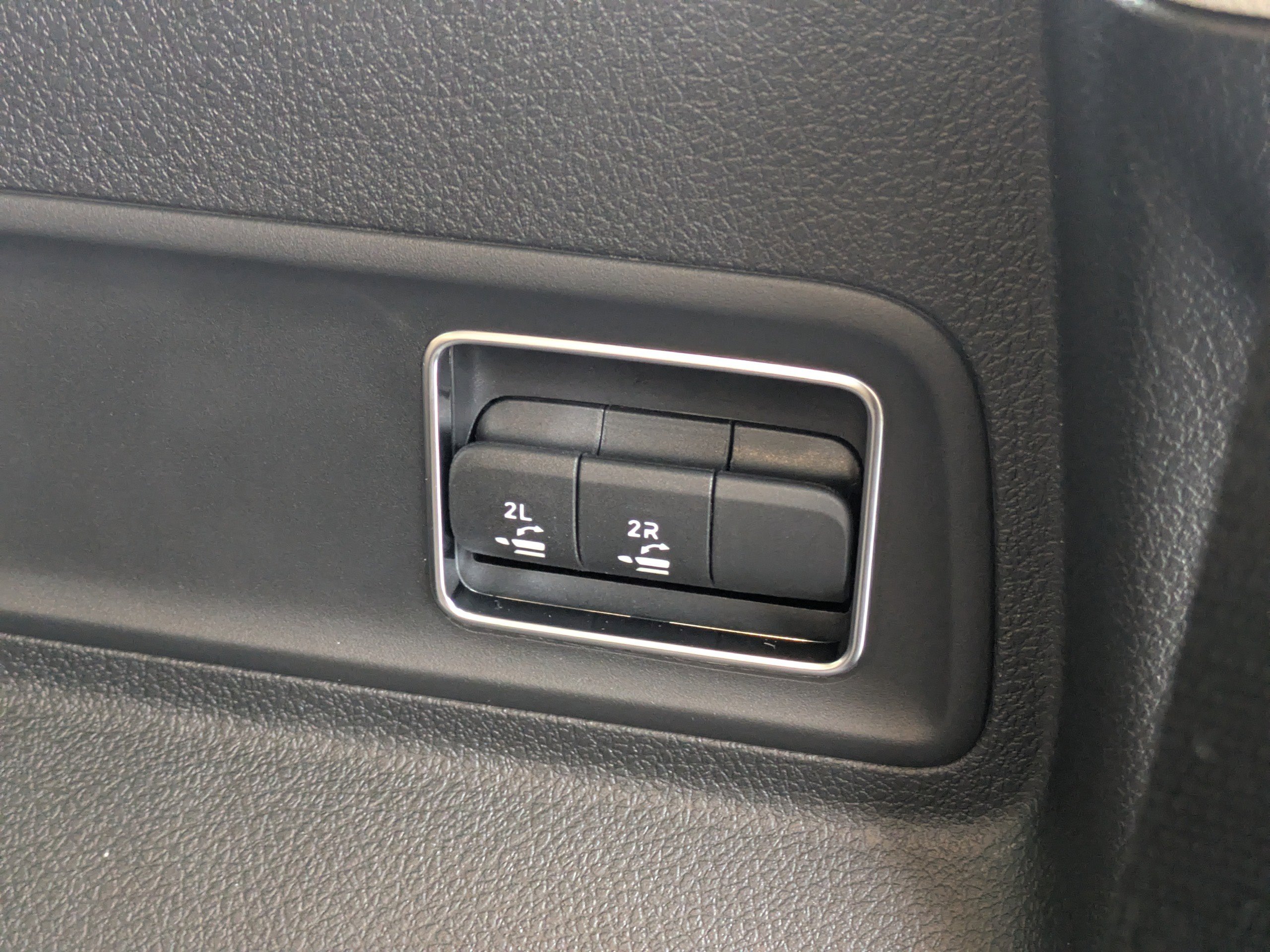 2025 Mercedes Benz GLE 350 4MATIC photo 14