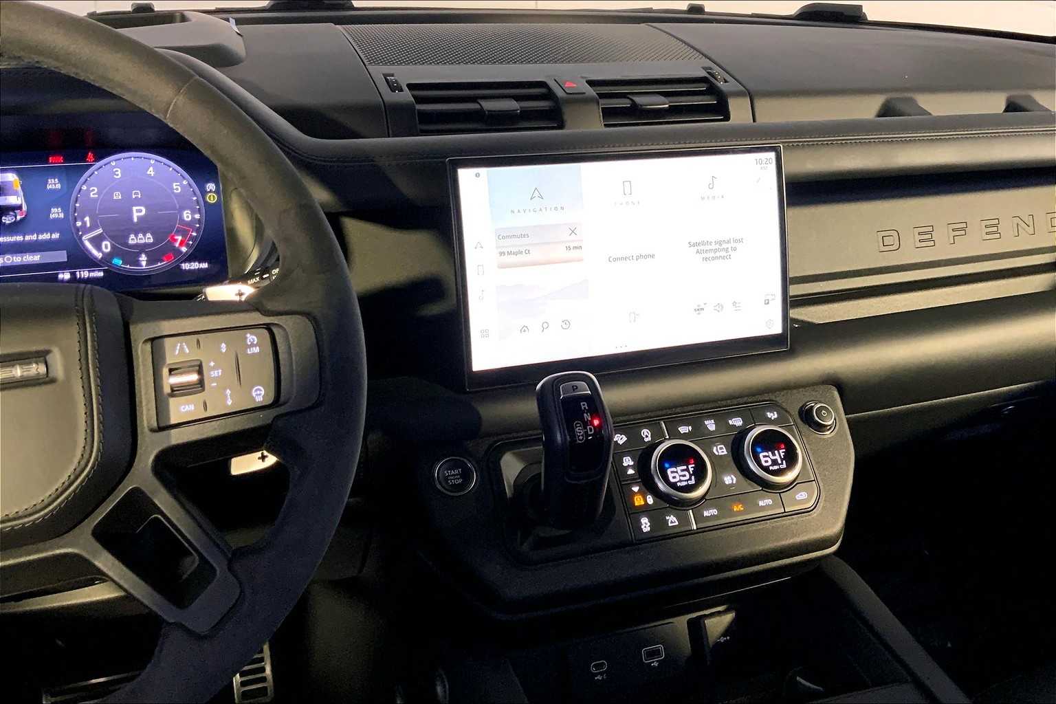2023 Land Rover Defender V8 photo 16