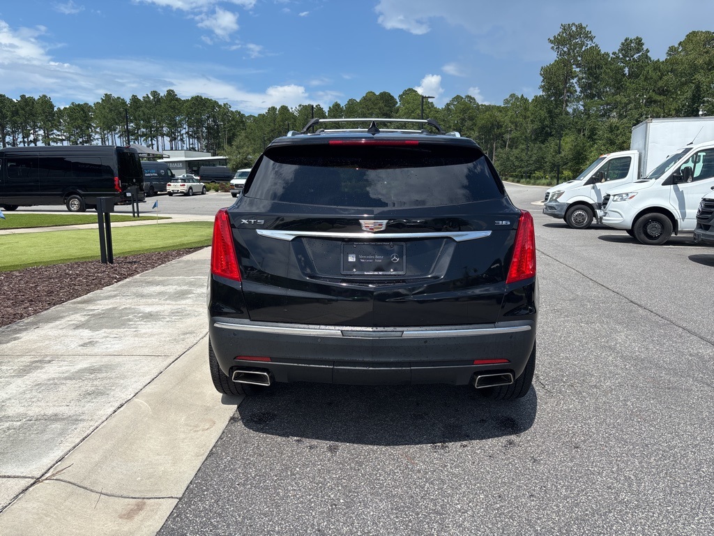 2018 Cadillac XT5 Luxury photo 3