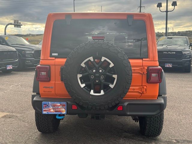 2025 Jeep Wrangler Rubicon 4xe photo 4
