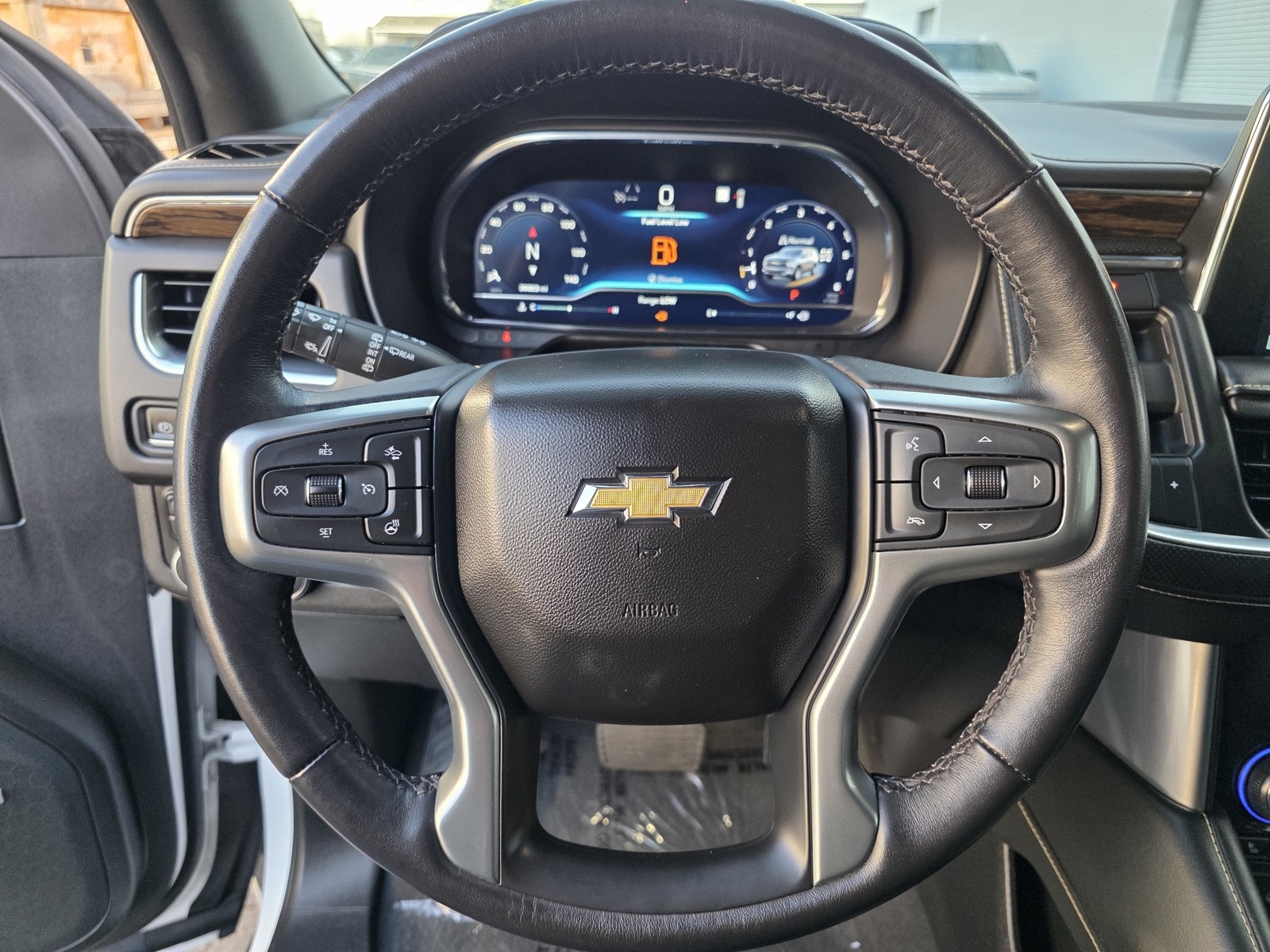 2023 Chevrolet Suburban Premier photo 30