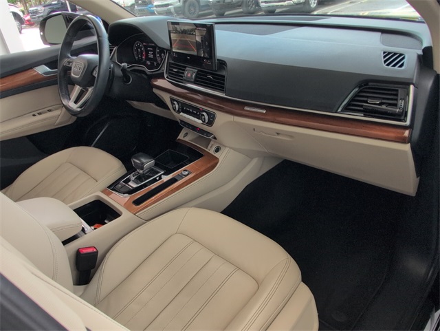 2021 Audi Q5 45 Premium Plus photo 14