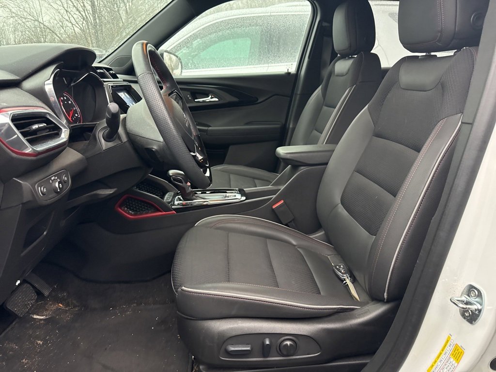 2023 Chevrolet Trailblazer RS photo 3