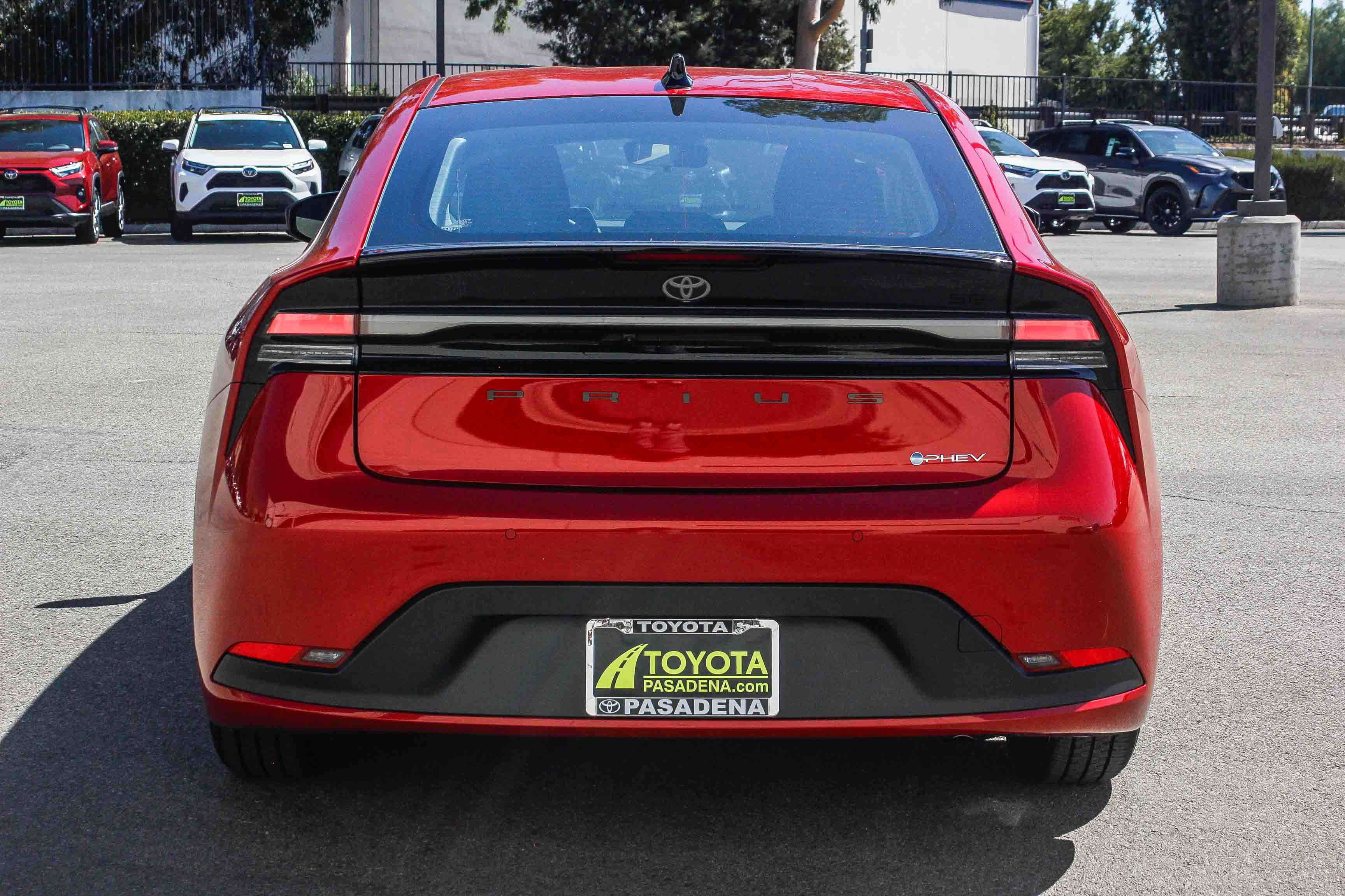 2026 Toyota Prius Plug-in Hybrid SE photo 7