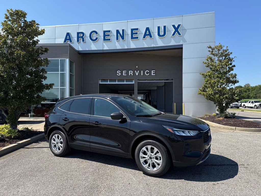 2025 Ford Escape