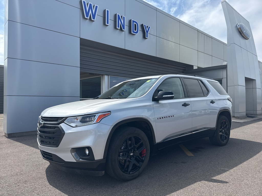 2021 Chevrolet Traverse Premier's photo
