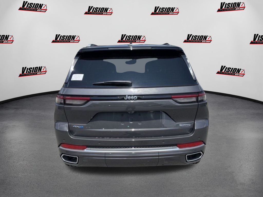 2023 Jeep Grand Cherokee Summit Reserve 4xe photo 3