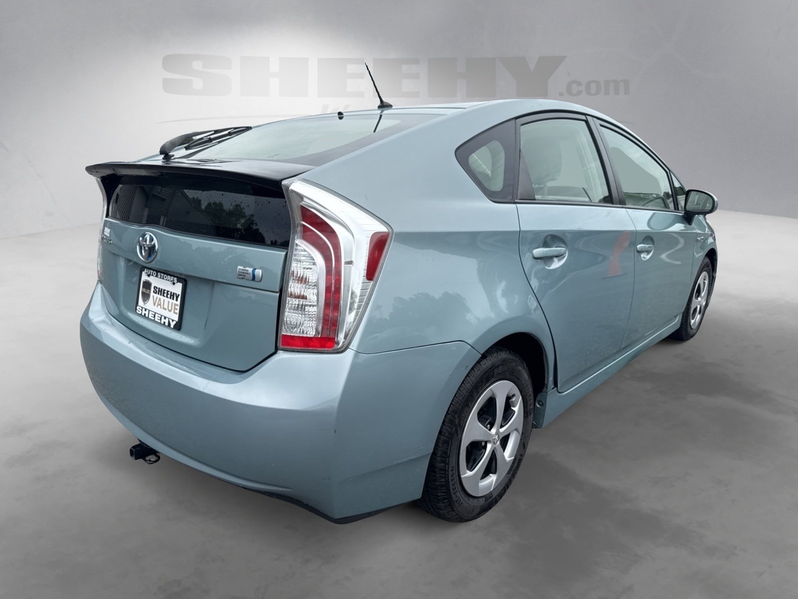 2013 Toyota Prius Two photo 11