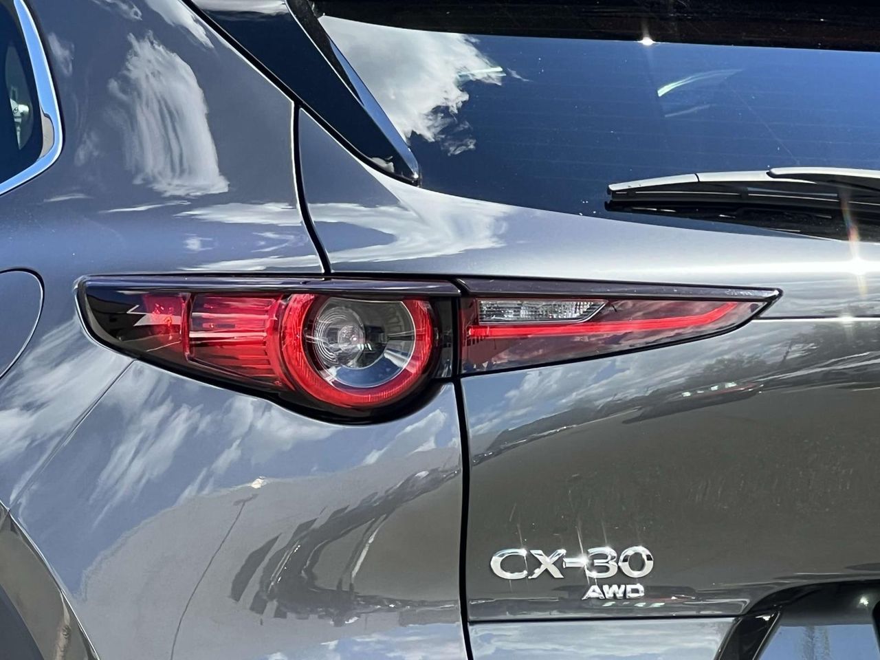 2022 Mazda CX-30 Premium photo 8