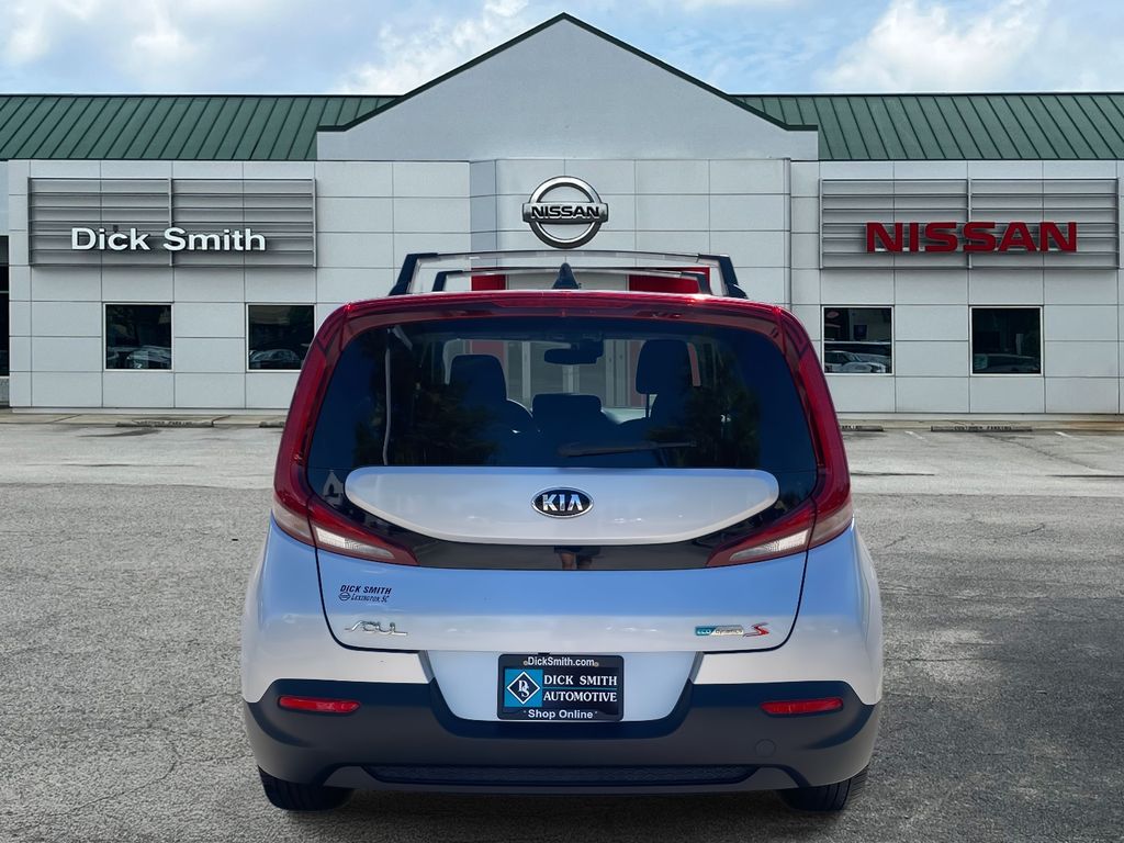 2021 Kia Soul S photo 3
