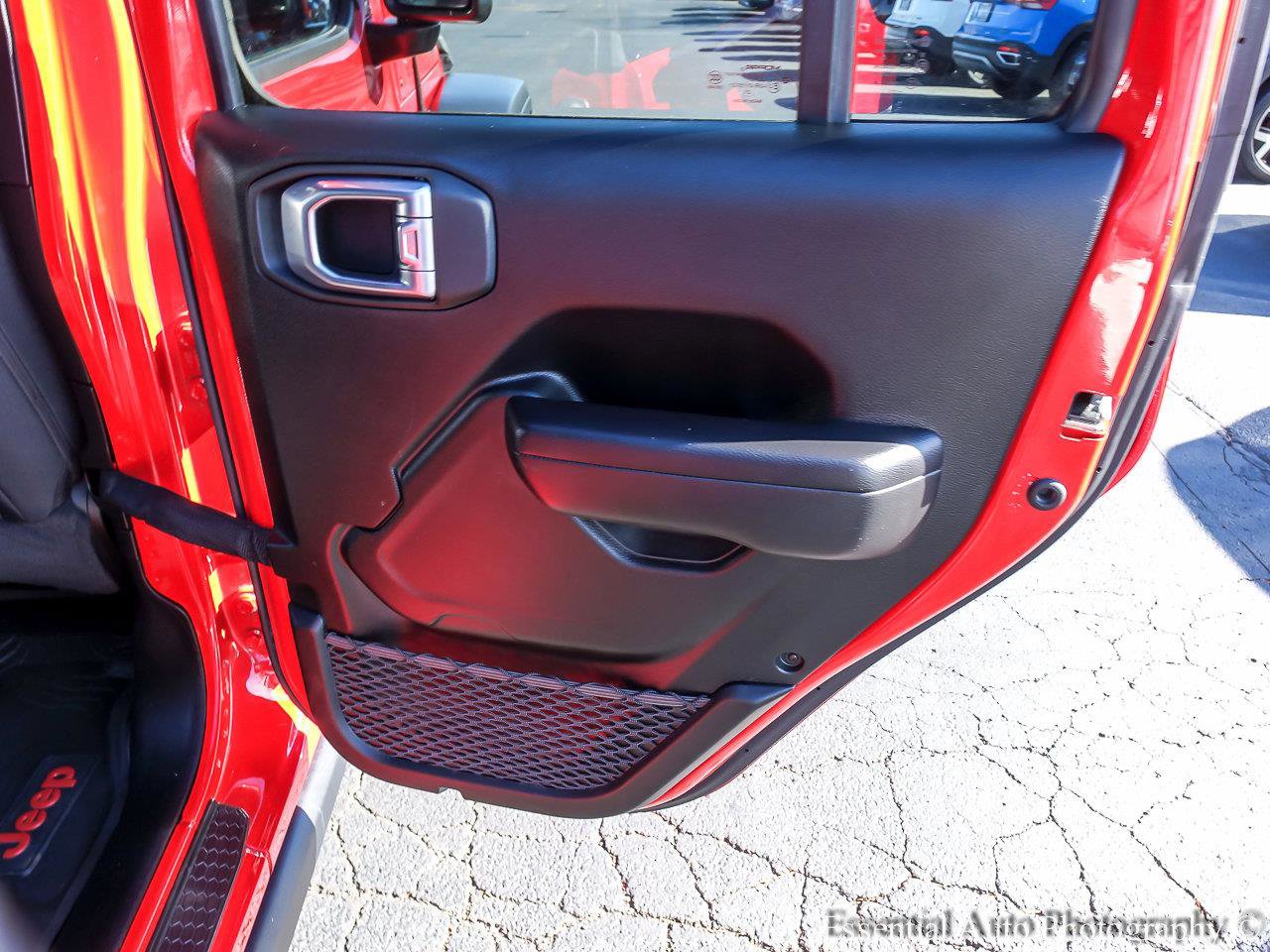 2021 JEEP WRANGLER - Image 19