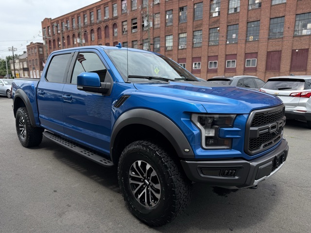 2020 Ford F-150 Raptor photo 3
