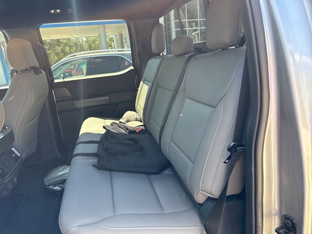 2024 Ford F-150 XLT photo 13