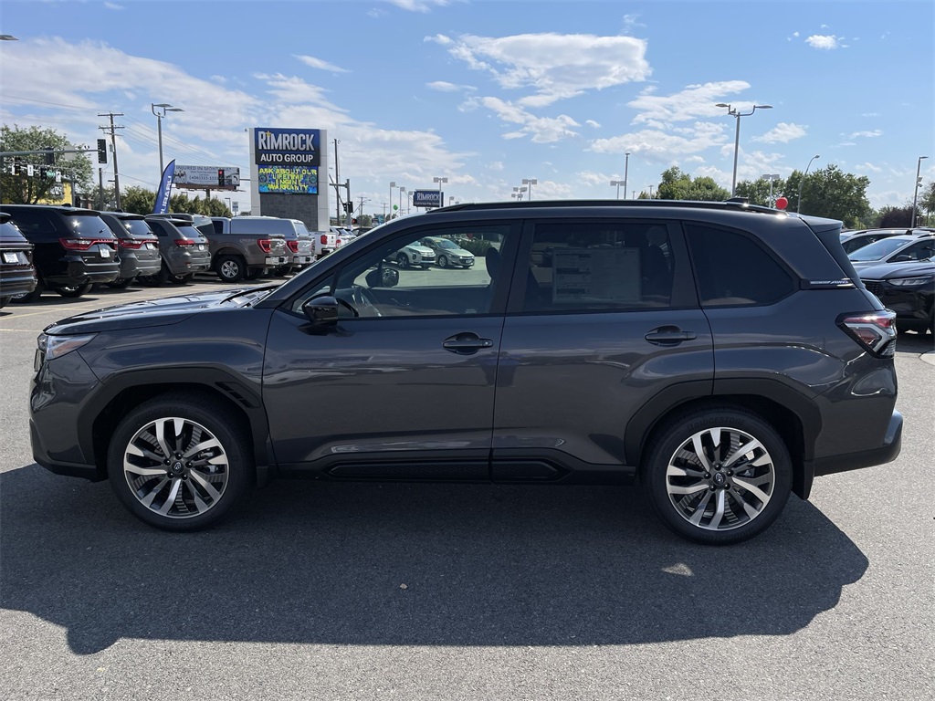 2025 Subaru Forester Touring photo 4