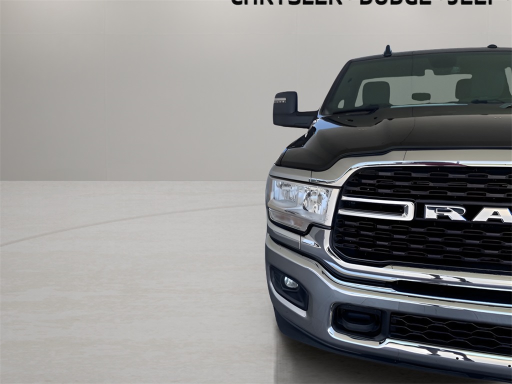 2023 Ram 2500 Big Horn photo 3