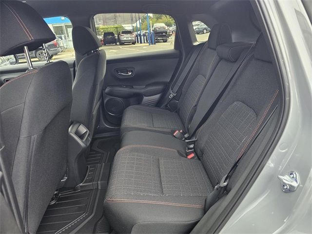 2026 Honda HR-V Sport photo 6