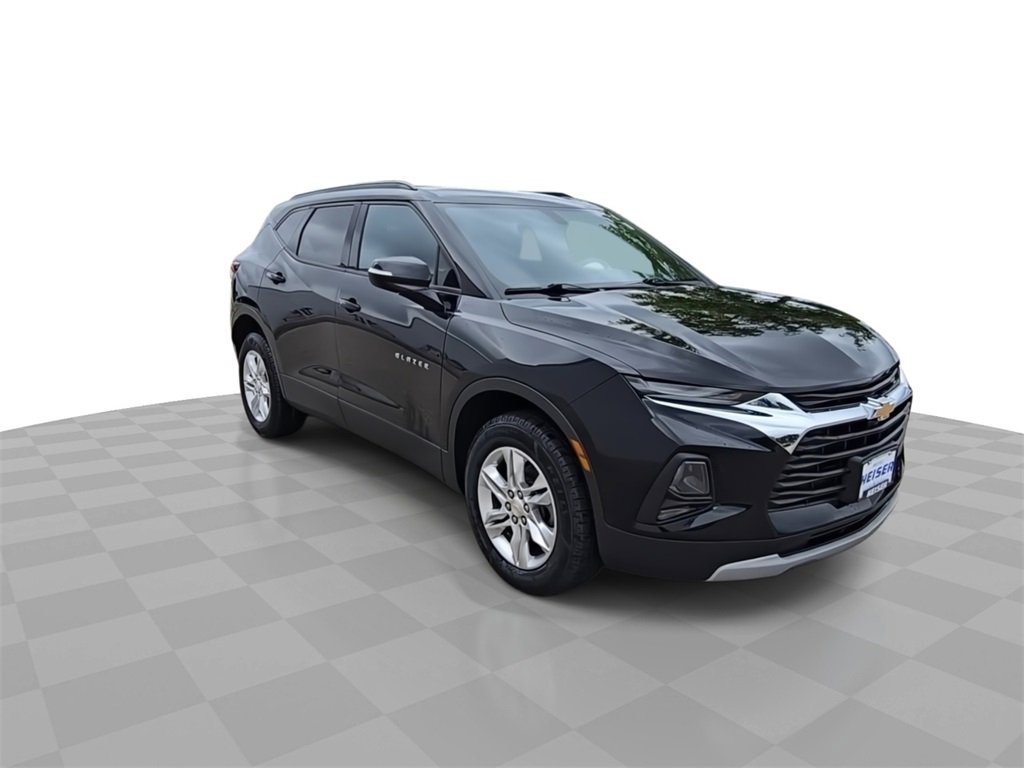 2020 Chevrolet Blazer 1LT photo 2