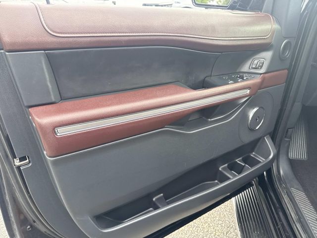 2023 Ford Expedition Limited photo 22