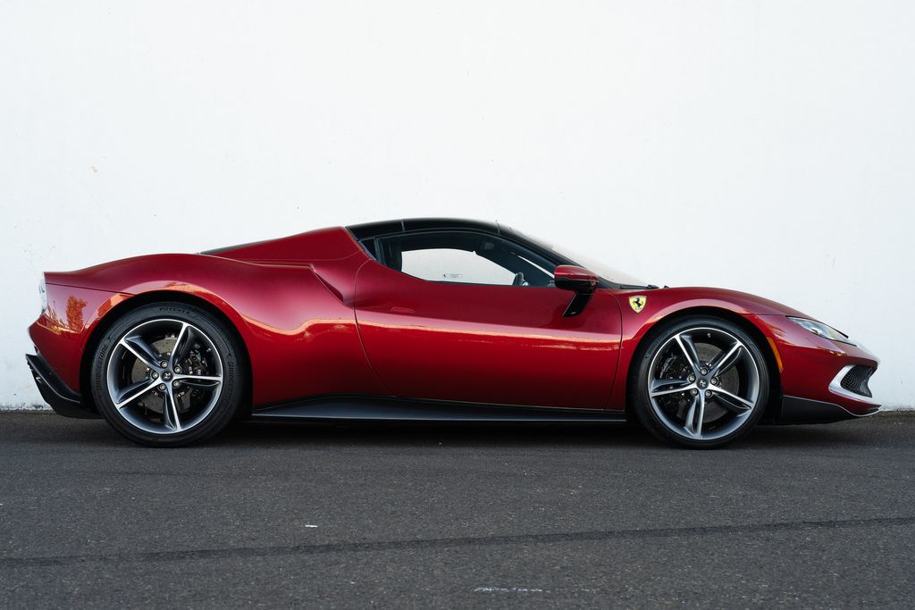 2023 Ferrari 296 GTS photo 4