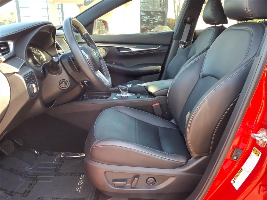2023 Infiniti QX55 Essential photo 3