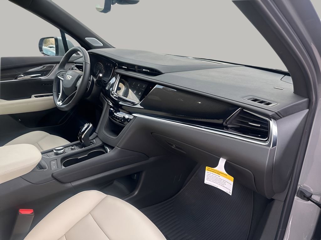 2025 Cadillac XT6 Sport photo 12