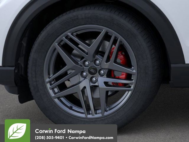 New 2025 White Ford ST image 19