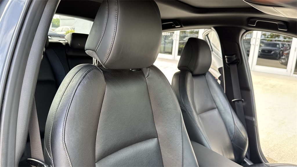2019 Mazda Mazda3 Premium photo 41