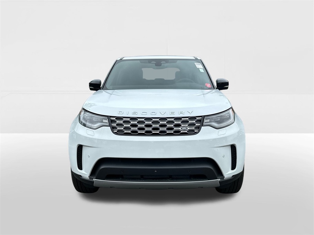 2025 Land Rover Discovery S photo 4