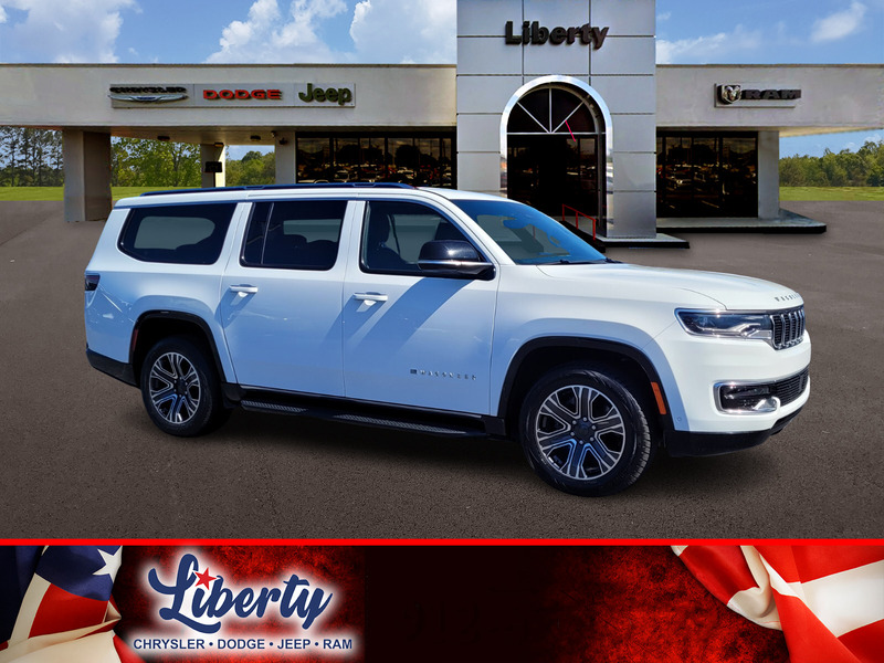 2023 Jeep Wagoneer L Series II's photo