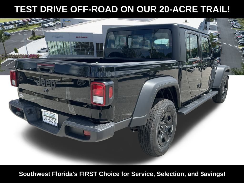 2025 Jeep Gladiator Sport photo 4