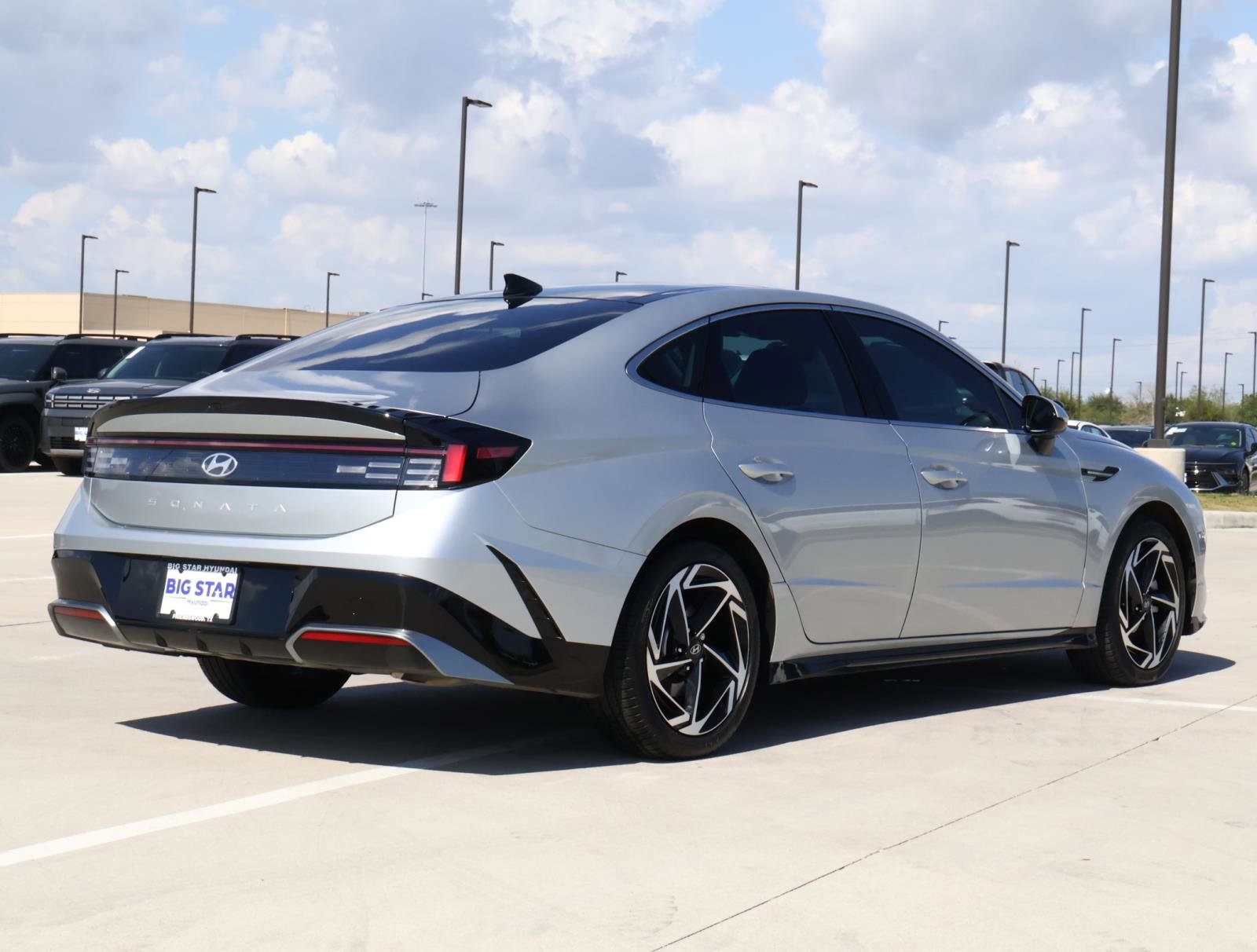 2024 Hyundai Sonata SEL Convenience photo 4