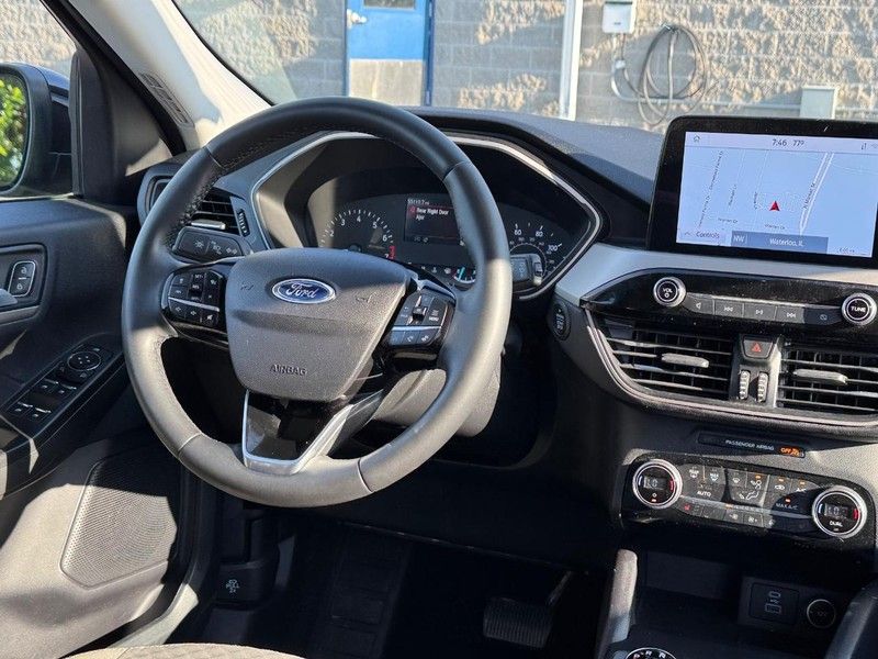 2021 Ford Escape SE photo 12
