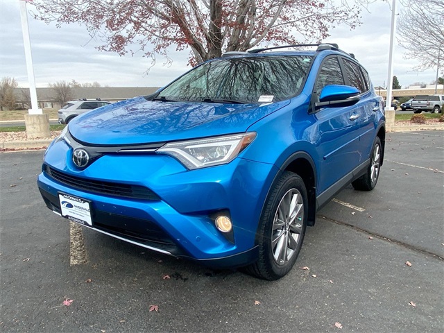 2017 Toyota RAV4 Limited's photo