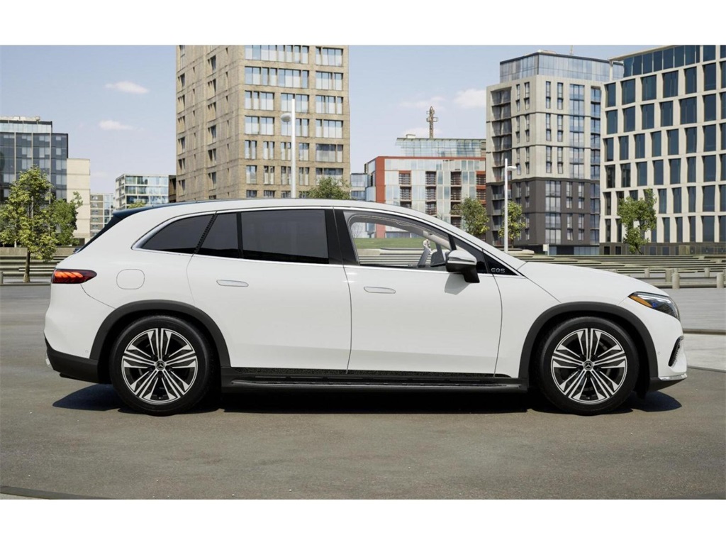 Used 2024 Mercedes-Benz EQS Base with VIN 4JGDM2EB8RA032712 for sale in New York, NY