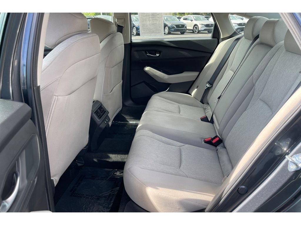 2025 Honda Accord 1.5T SE photo 14