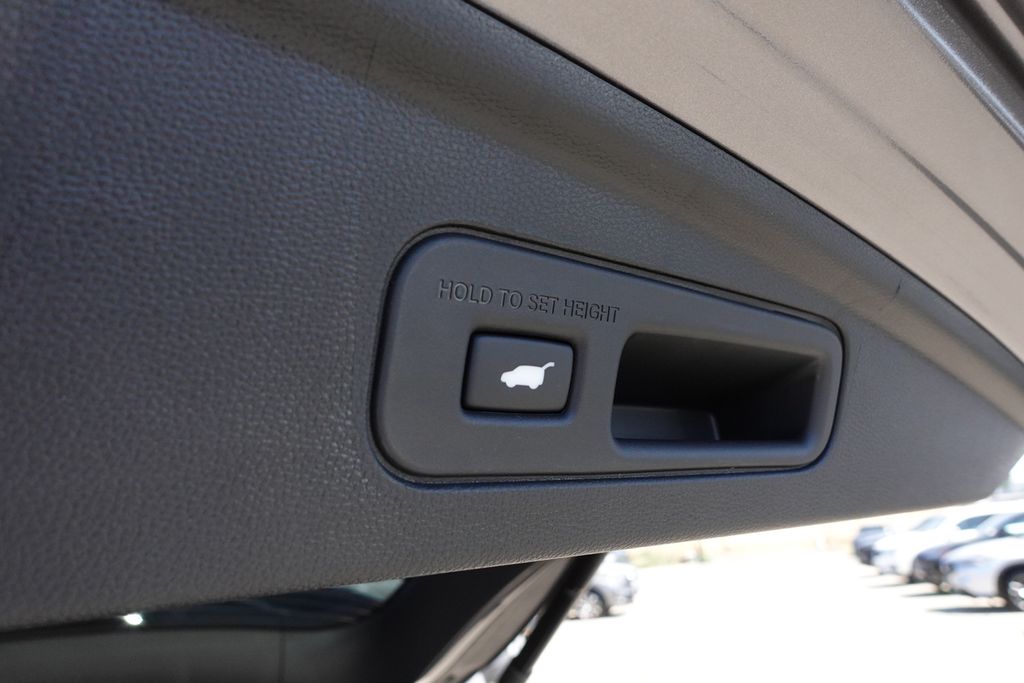 2026 Acura MDX Base photo 25