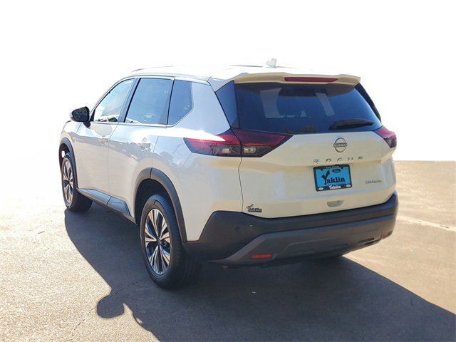 2023 Nissan Rogue SV photo 3