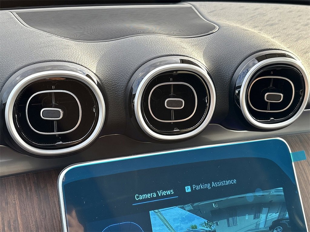 2025 Mercedes Benz C 300 photo 2