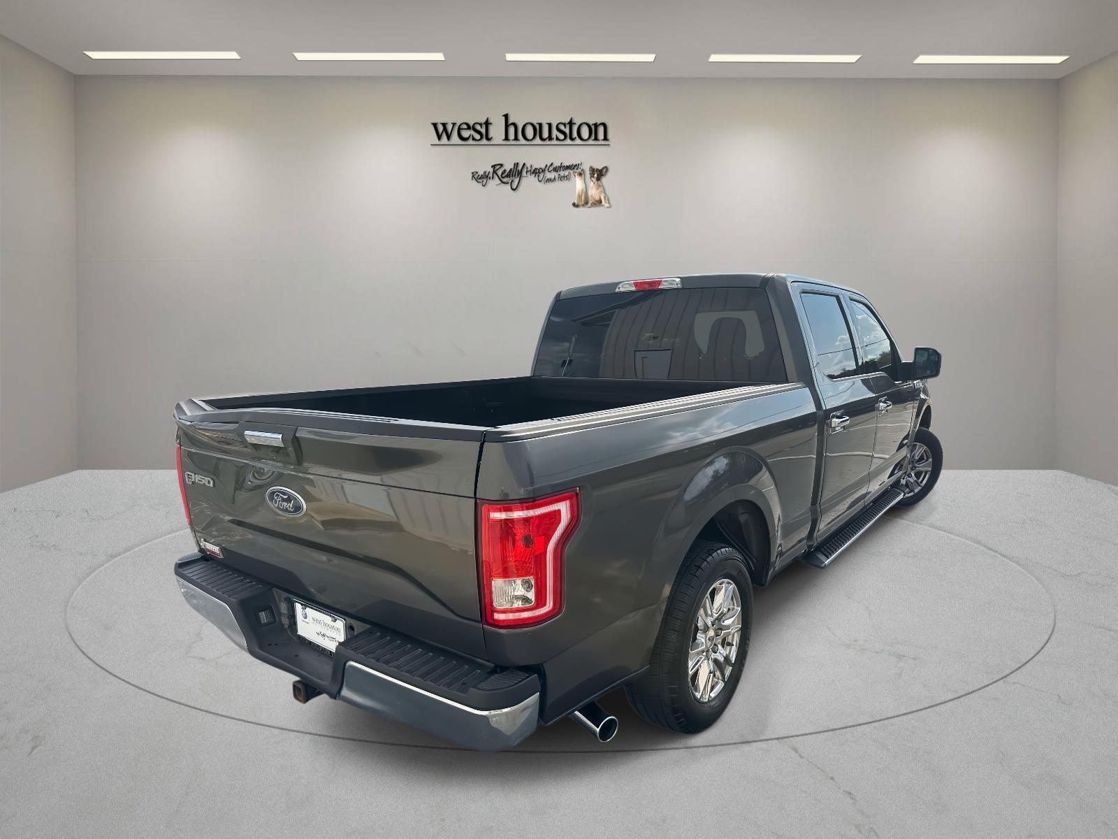 2016 Ford F-150 XLT photo 2