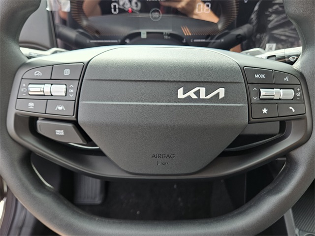 2025 Kia K4 LXS photo 18