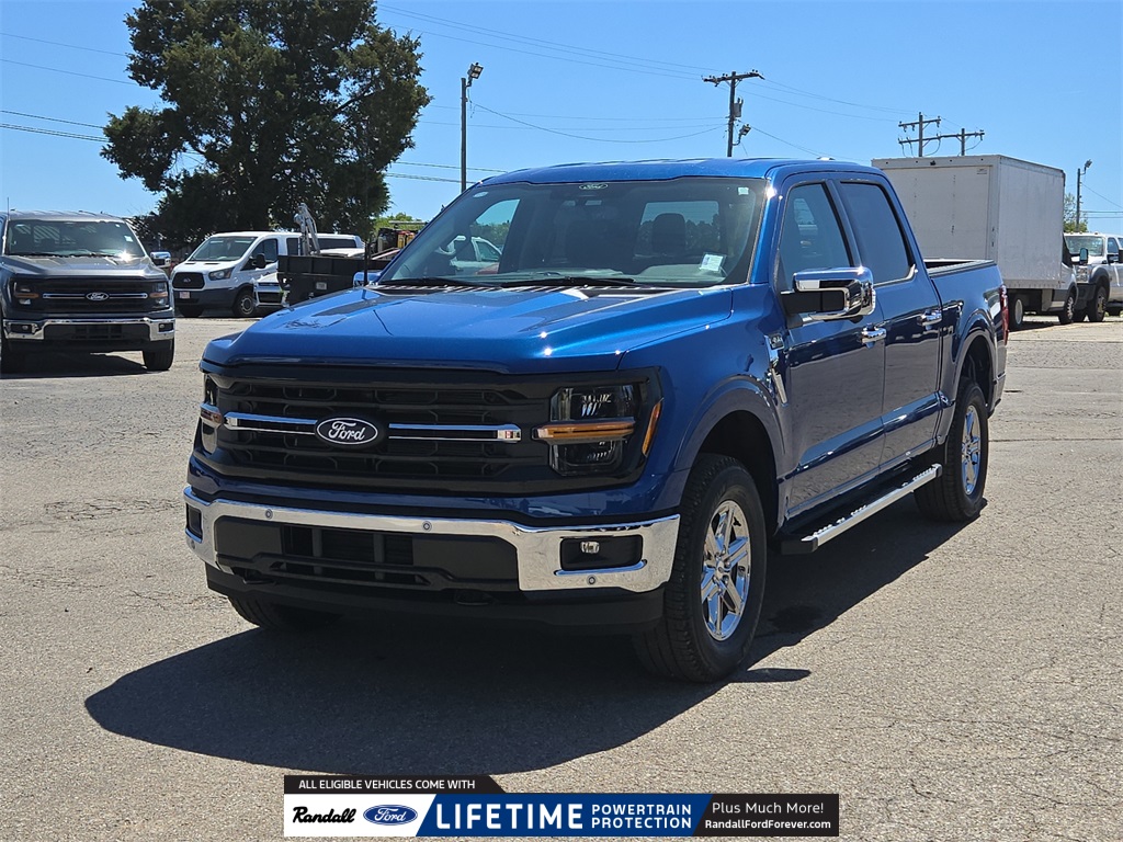 2025 Ford F-150 XLT photo 2