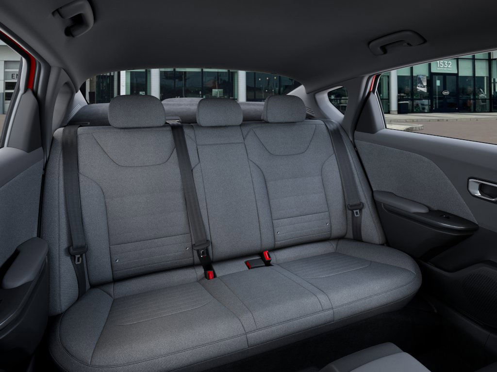 2025 Kia K4 EX photo 11