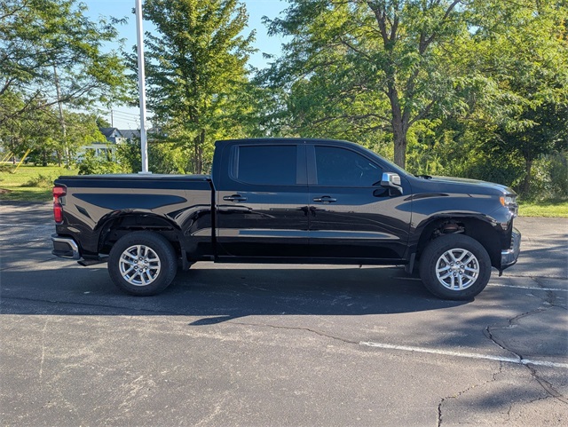 2019 Chevrolet Silverado 1500 LT photo 5