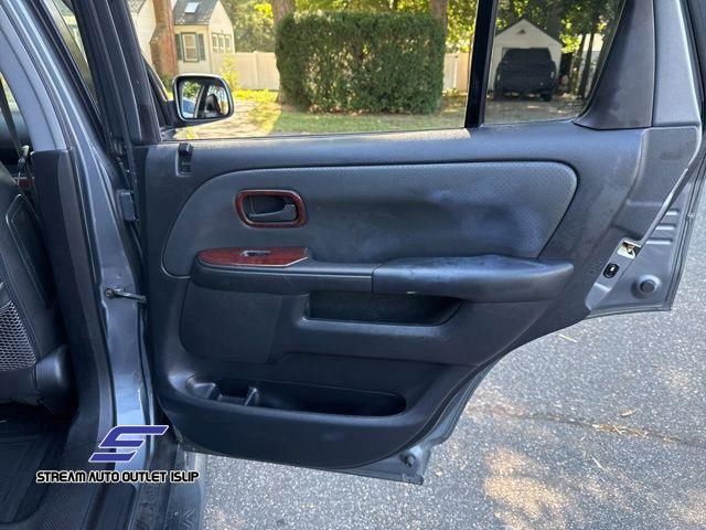 2005 Honda CR-V SE photo 15