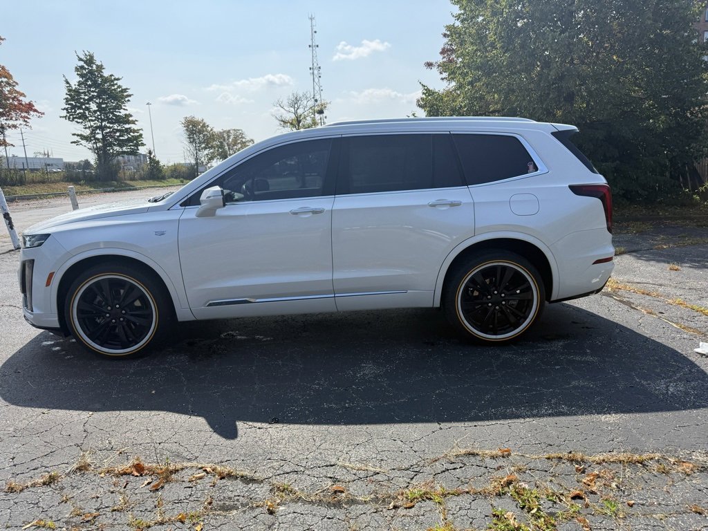 2023 Cadillac XT6 Premium Luxury photo 4