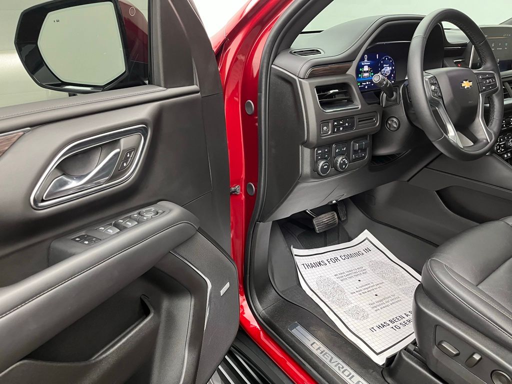 2023 Chevrolet Tahoe LT photo 16