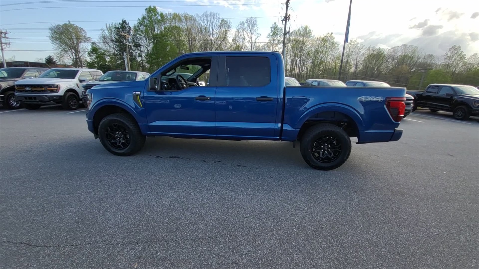 2025 Ford F-150 STX photo 6